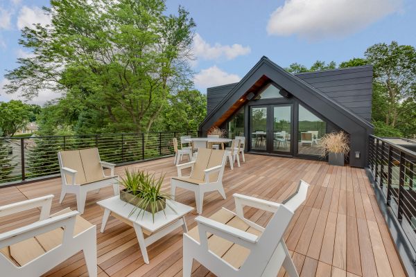 Deck Construction in Kent
