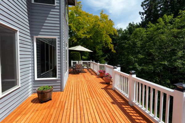 Cedar Deck Construction in Kent