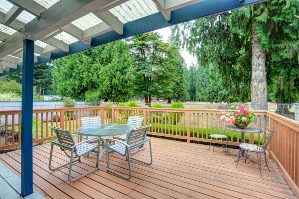 Deck Carpentry Service in Kent
